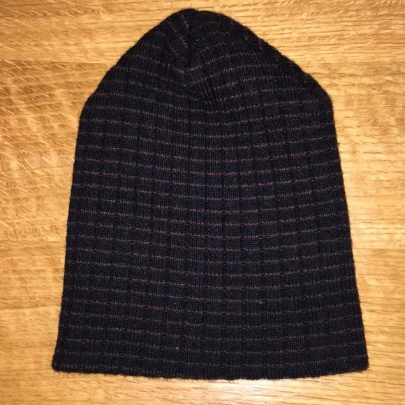 ***Host Pick*** Vintage 90s PRADA Sport ribbed knitted beanie hat unisex - Picture 9 of 16
